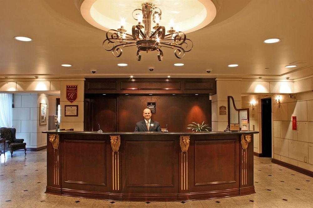 Best Western Ville-Marie Hotel & Suites Montréal Beltér fotó